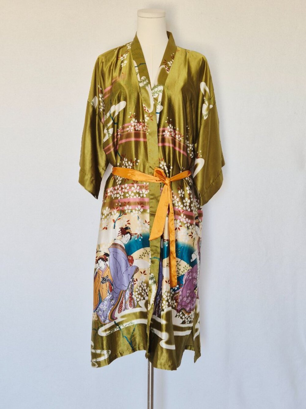 Vintage Oriental Village Japanese Geisha Satin Silk Long Kimono Rope Belt Green